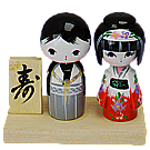 Pedestal Mini-kokeshi - Cinza e Vermelho